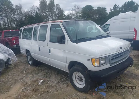 2001 Ford E-350 Super Duty Xl/Xlt z USA, uszkodzony, nr VIN 1FBSS31L01HB27643